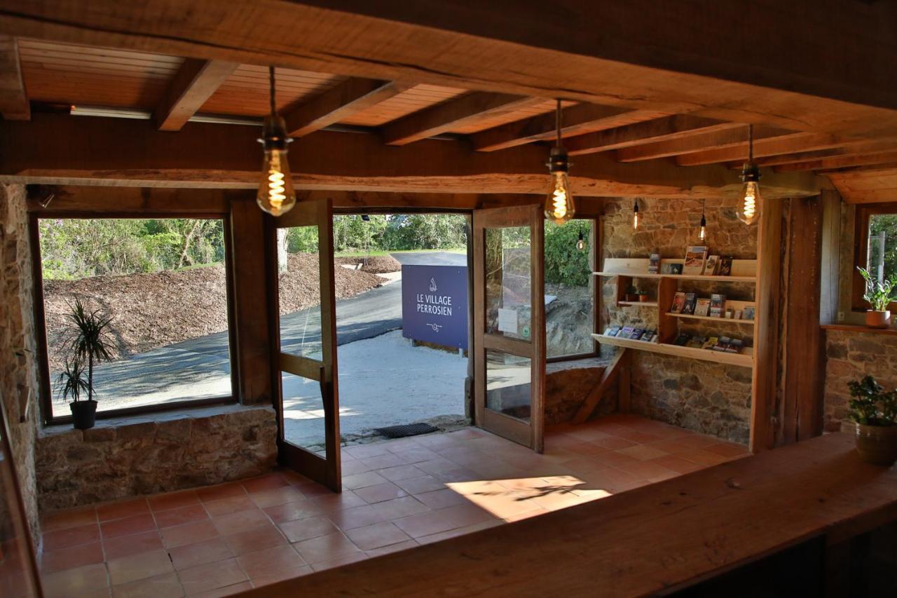 Camping Maeva Respire Le Village Perrosien Exterior photo