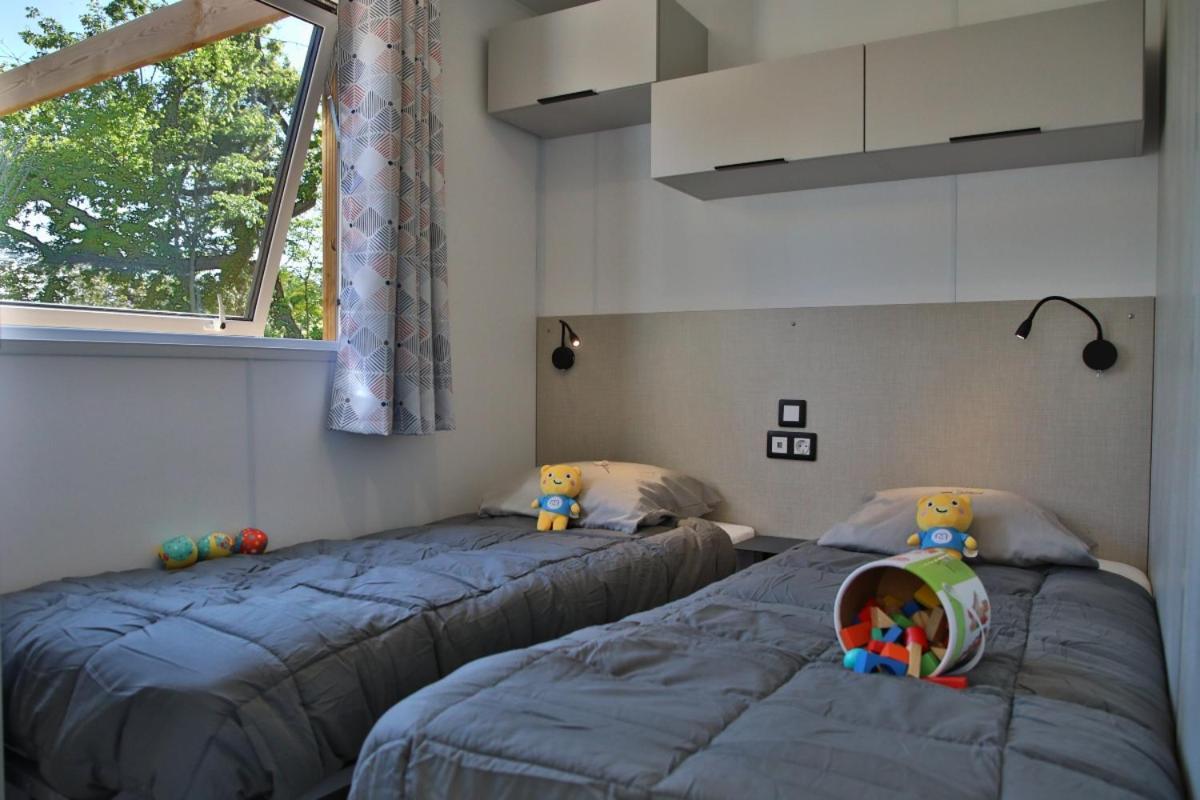 Camping Maeva Respire Le Village Perrosien Exterior photo
