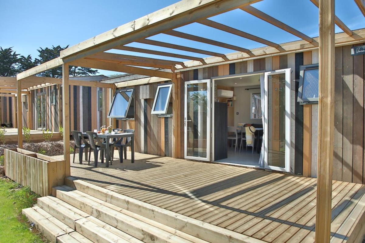 Camping Maeva Respire Le Village Perrosien Exterior photo