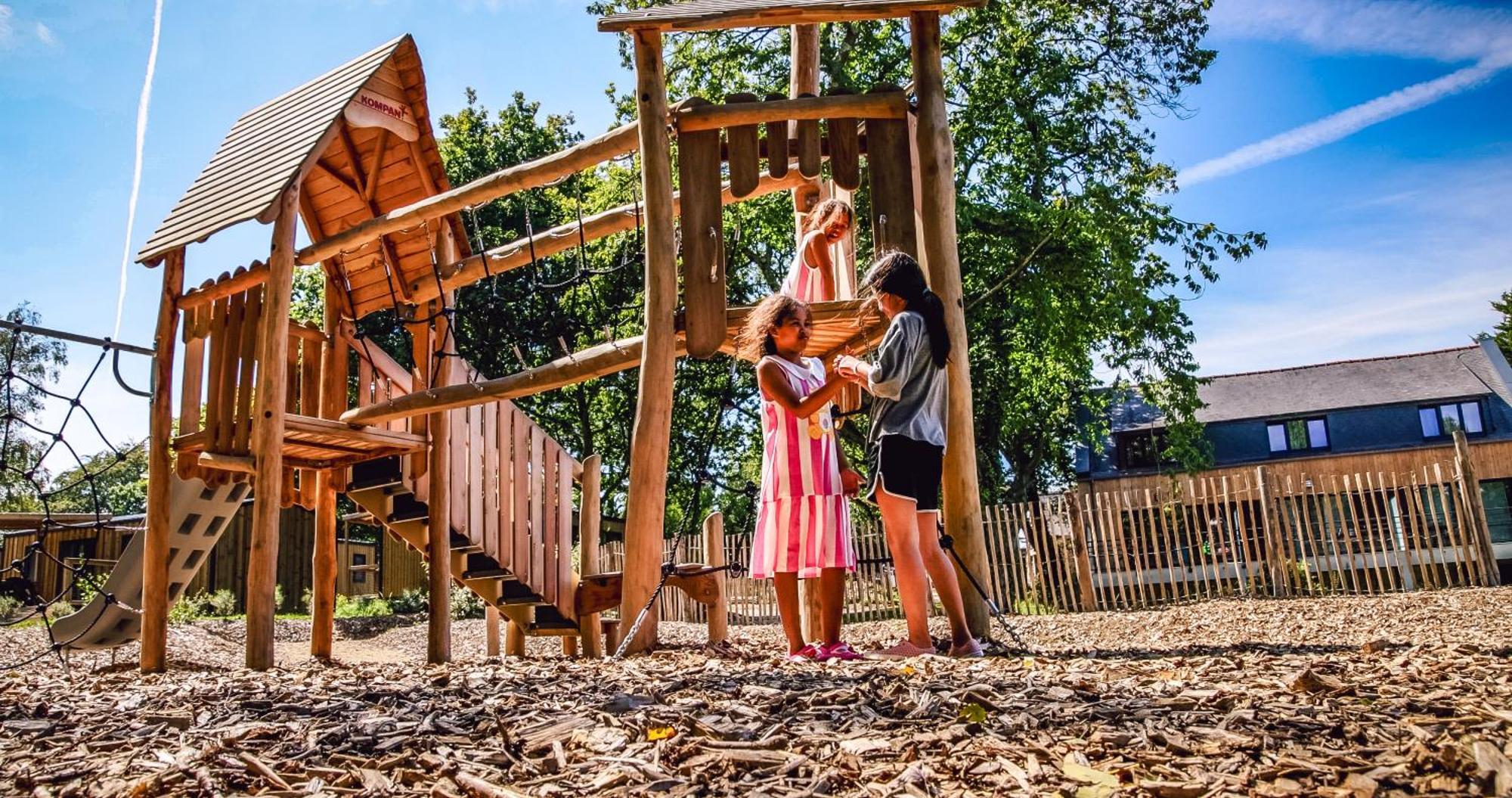 Camping Maeva Respire Le Village Perrosien Exterior photo